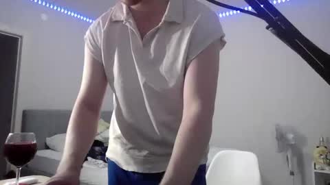 Snapshot of mxmplay chatting on 05-25-26, 06:47 alexplay online show from 05-25-26, 06:47