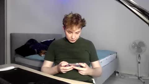 Snapshot of mxmplay chatting on 06-10-26, 11:57 alexplay online show from 06-10-26, 11:57