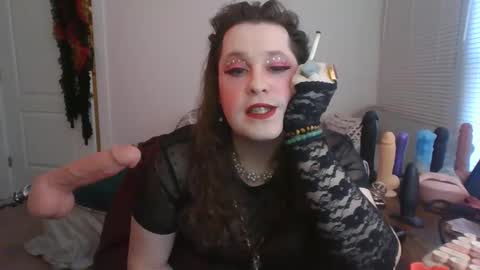 Mx Charlotte online show from 11-10-25, 06:51