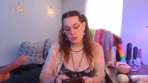 Snapshot of mxsissycharlotte chatting on 04-30-26, 08:57 Mx Charlotte online show from 04-30-26, 08:57