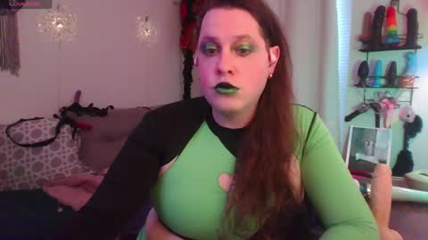 Snapshot of mxsissycharlotte chatting on 06-05-26, 05:29 Mx Charlotte online show from 06-05-26, 05:29