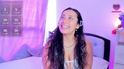 my_aleja_ online show from 04-22-26, 01:12