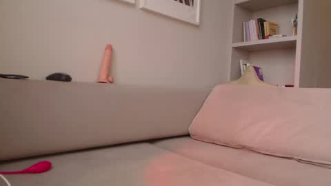 Hannah  welcome  online show from 03-01-25, 12:34