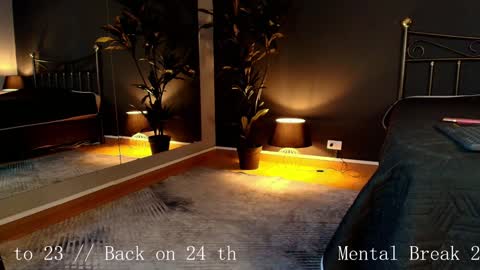 Maite online show from 01-18-25, 03:27