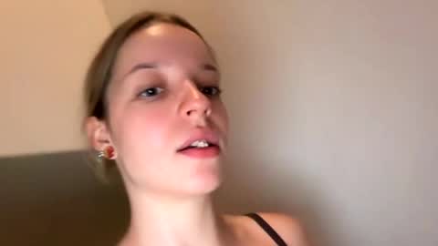  MIA  I will be here Monday Wednesday Thursday Saturday online show from 05-09-26, 12:54