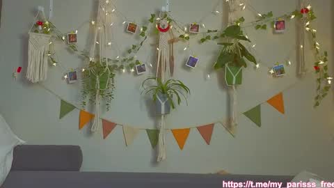  PARIS   online show from 10-31-25, 04:57