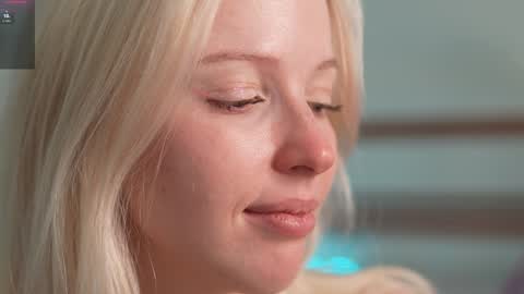 STELLA  Im here today online show from 12-08-24, 10:25