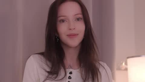 STELLA  Im here today online show from 10-09-25, 06:28