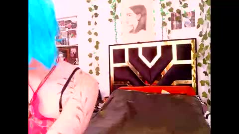 Snapshot of myagosling13 chatting on 10-25-25, 04:46 miagosling NTMU Dont forget follow me online show from 10-25-25, 04:46