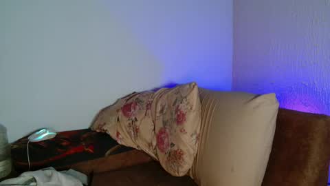 Snapshot of myamillor chatting on 04-16-26, 09:50 myamillor online show from 04-16-26, 09:50