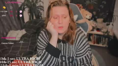 Kate online show from 09-26-25, 09:41