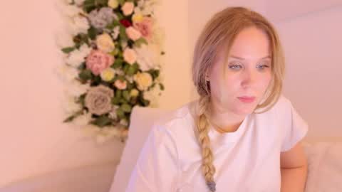 Mya-be Yours P online show from 01-03-25, 12:43