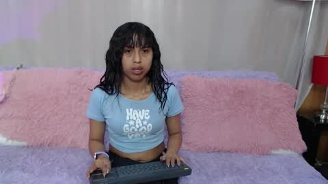 Snapshot of myathtylerth chatting on 09-26-25, 07:18    Mya   online show from 09-26-25, 07:18