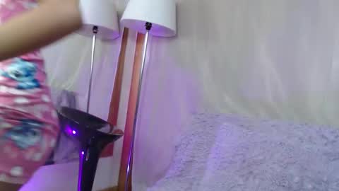    Mya   online show from 11-09-25, 03:16