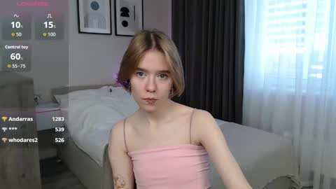 Lana online show from 04-17-26, 07:11