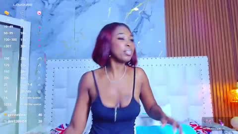 Snapshot of myblackdope_ chatting on 02-17-25, 06:15 Samanta online show from 02-17-25, 06:15