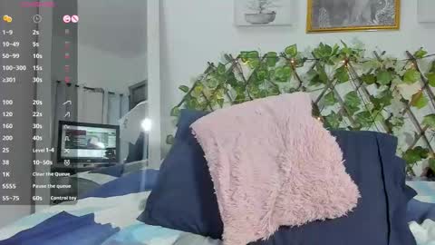 Snapshot of myblackdope_ chatting on 10-11-25, 04:33 Samanta online show from 10-11-25, 04:33