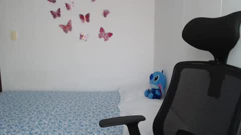 Snapshot of myc_sw_couple chatting on 02-16-25, 06:54 mary and charlie online show from 02-16-25, 06:54