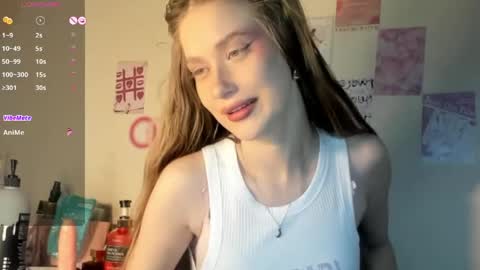 chloe online show from 05-25-26, 08:59