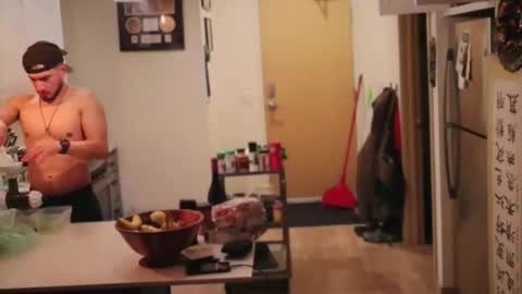 DaDDY D online show from 11-16-25, 03:12