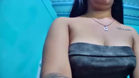 Snapshot of myhoney_hot chatting on 12-03-25, 12:58 myhoney_hot online show from 12-03-25, 12:58