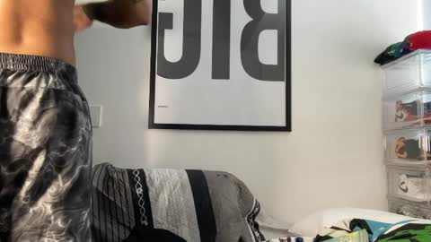 Myke esthetic online show from 09-15-25, 07:14