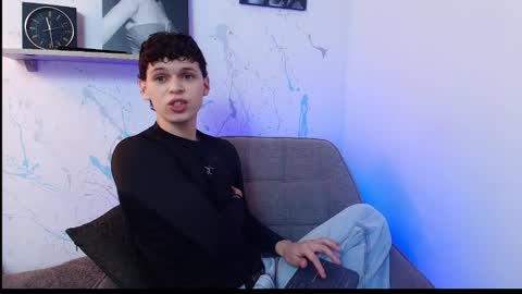 Mykel   online show from 11-20-25, 01:55