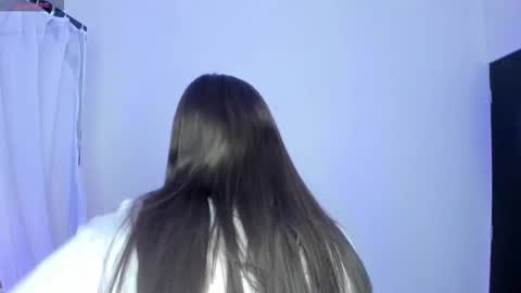 Snapshot of myla_mayfield chatting on 11-30-25, 11:47 Myla online show from 11-30-25, 11:47