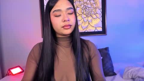 Snapshot of mylarossi chatting on 12-15-25, 01:37 Rossi online show from 12-15-25, 01:37