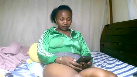 linda online show from 01-26-25, 03:48