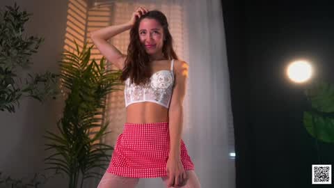 Liss Next stream December1 online show from 09-28-25, 01:27