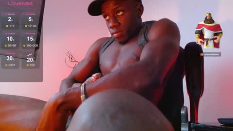 Mylo Wallace  online show from 01-20-25, 06:21