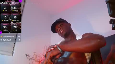 Mylo Wallace  online show from 02-12-25, 01:41