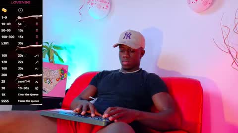 Mylo Wallace  online show from 02-22-25, 03:34