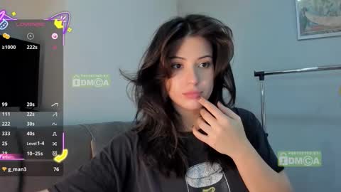 hey its Mel online show from 09-12-25, 03:56