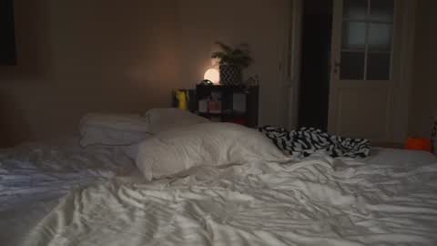 Snapshot of mynaughtynights chatting on 06-11-26, 12:25 Sima online show from 06-11-26, 12:25