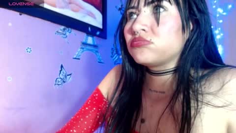 Snapshot of myomi_nix chatting on 12-20-24, 03:14 myomi online show from 12-20-24, 03:14