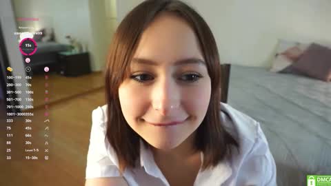 Snapshot of myriambirkett chatting on 09-29-25, 04:23 Greta online show from 09-29-25, 04:23