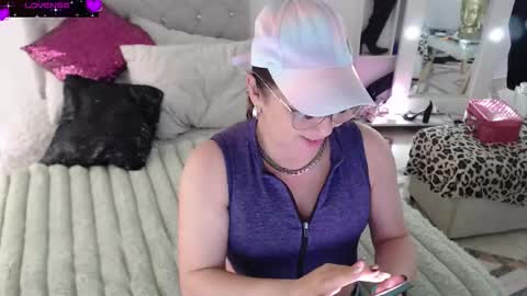 Myrna Sessions online show from 03-08-26, 03:16