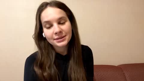 Luna online show from 11-01-25, 08:38