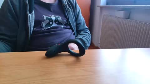 Snapshot of mysecr3tsins chatting on 12-30-24, 10:32 Ben online show from 12-30-24, 10:32