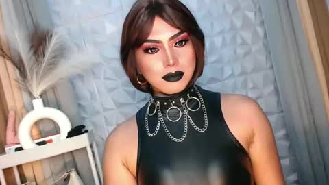 Snapshot of mysterious_diva chatting on 09-22-25, 08:27 SUPPORT GODDESS TRISHA AND DONT FORGET TO FOLLOW ME online show from 09-22-25, 08:27