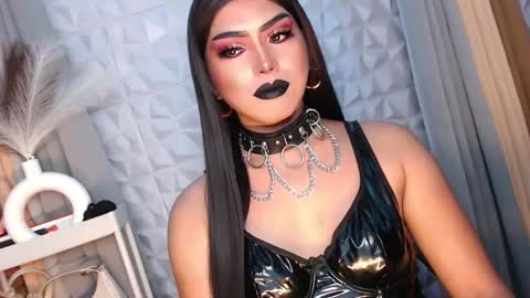 Snapshot of mysterious_diva chatting on 09-25-25, 02:54 SUPPORT GODDESS TRISHA AND DONT FORGET TO FOLLOW ME online show from 09-25-25, 02:54