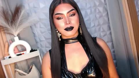 Snapshot of mysterious_diva chatting on 10-02-25, 02:35 SUPPORT GODDESS TRISHA AND DONT FORGET TO FOLLOW ME online show from 10-02-25, 02:35