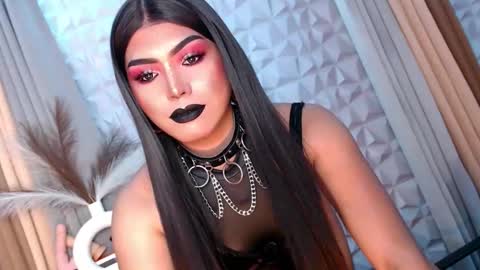 Snapshot of mysterious_diva chatting on 10-22-25, 03:56 SUPPORT GODDESS TRISHA AND DONT FORGET TO FOLLOW ME online show from 10-22-25, 03:56