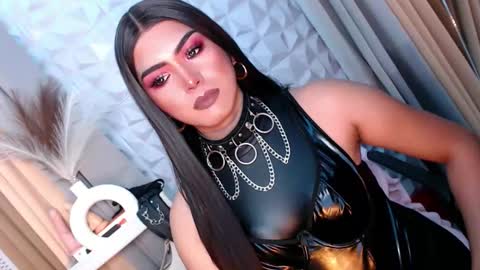 Snapshot of mysterious_diva chatting on 10-24-25, 02:19 SUPPORT GODDESS TRISHA AND DONT FORGET TO FOLLOW ME online show from 10-24-25, 02:19