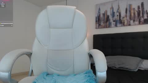 Snapshot of mysterious_girl42 chatting on 12-24-24, 04:19 No Name online show from 12-24-24, 04:19