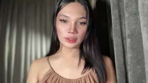 UR GIRL NEXTDOOR online show from 02-08-26, 04:49