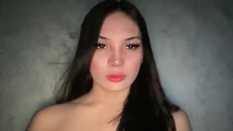 UR GIRL NEXTDOOR online show from 03-12-26, 09:26