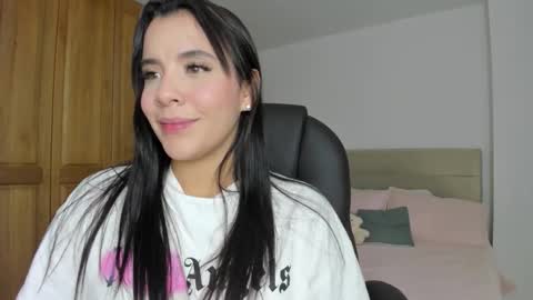 Elena online show from 10-17-25, 09:39